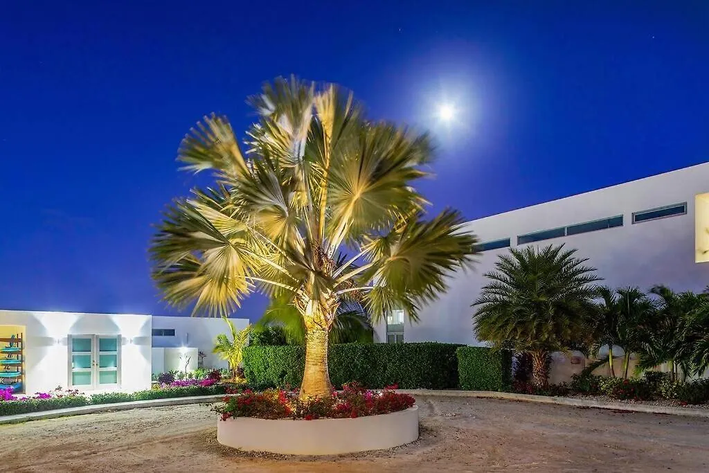 Oceanside 3 Bedroom Luxury Villa With Private Pool, 500Ft From Long Bay Beach -V2 0*,